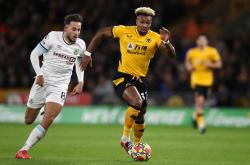 开云体育中国官网-诺维奇苦战逼平对手，保级希望依然渺茫的简单介绍