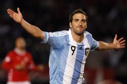 开云足球直播-厄瓜多尔对阵法国，贝林厄姆关键制胜，新星闪耀改写战局