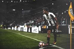 开云体育中国官网-锁链与火焰，米切尔如何用防守艺术冰封热火攻势