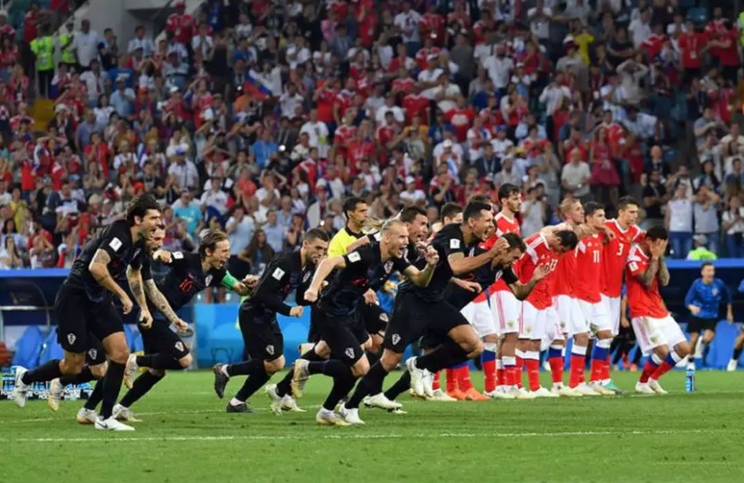 包含瑞士鏖战日本，莫德里奇统治全场的词条