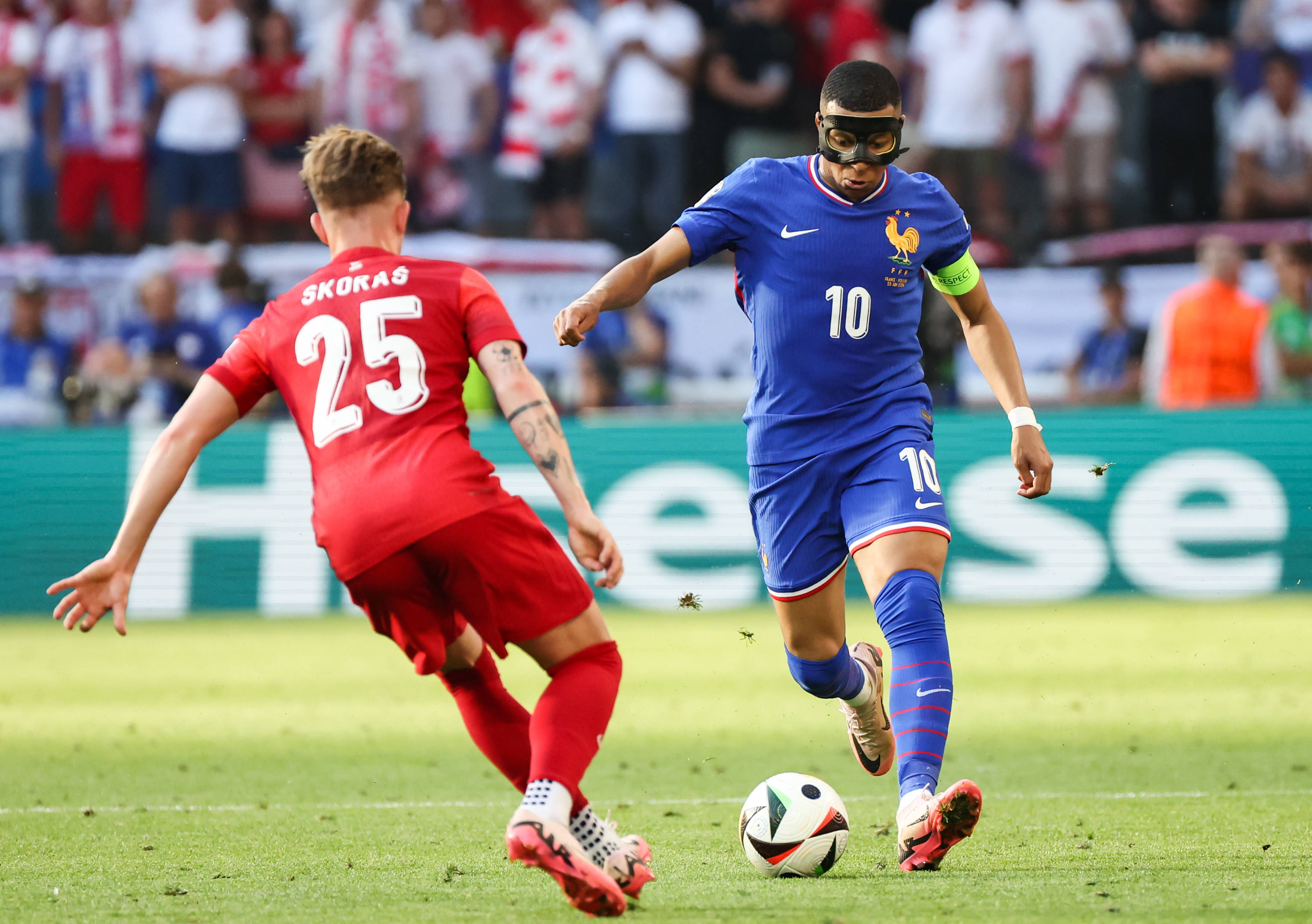 关于决胜时刻！欧洲足球大赛紧张火爆的信息