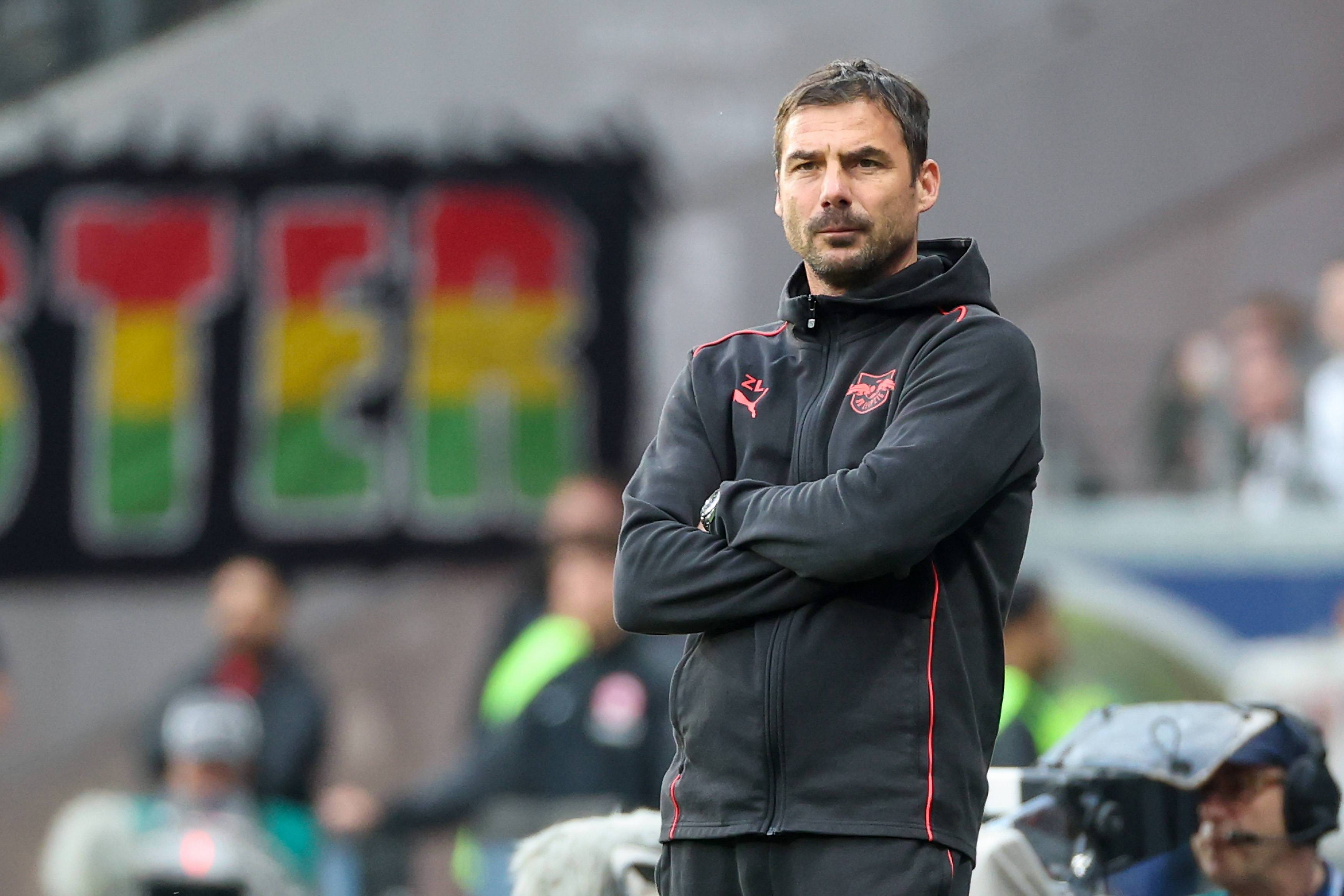 关于弗赖堡遭遇惨败,客场失分难消的信息 关于弗赖堡遭遇惨败,客场失分难消的信息