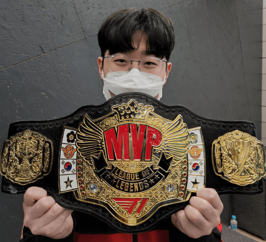 包含Excel爆冷T1，Knight绝境逆转的词条