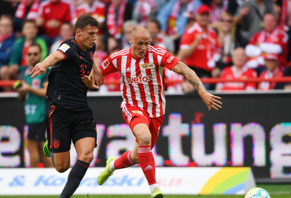 关于拜仁慕尼黑欲击败沙尔克，继续领跑德甲的信息