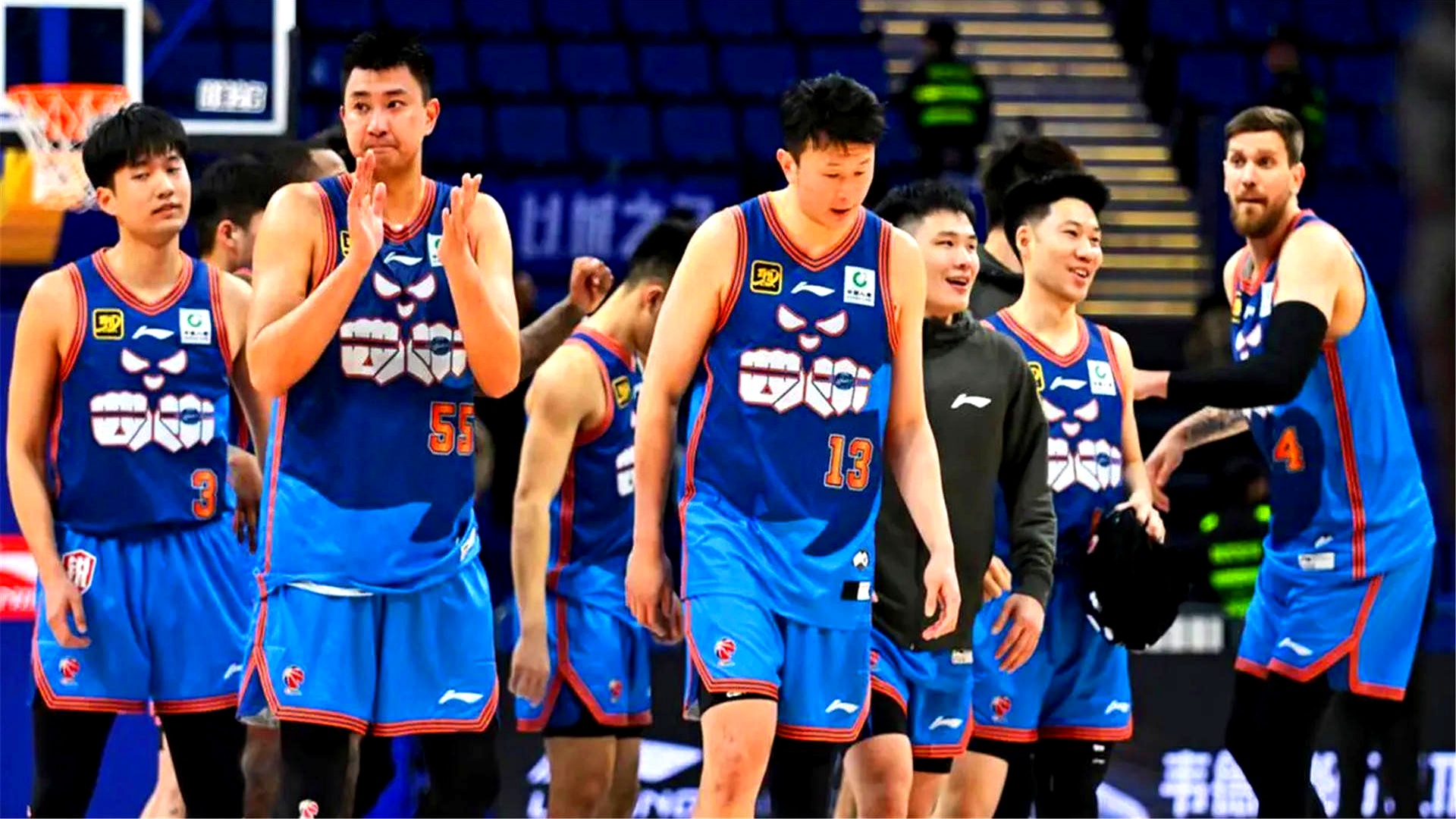 关于安徽男篮客场迎击广东队，西部竞争的信息