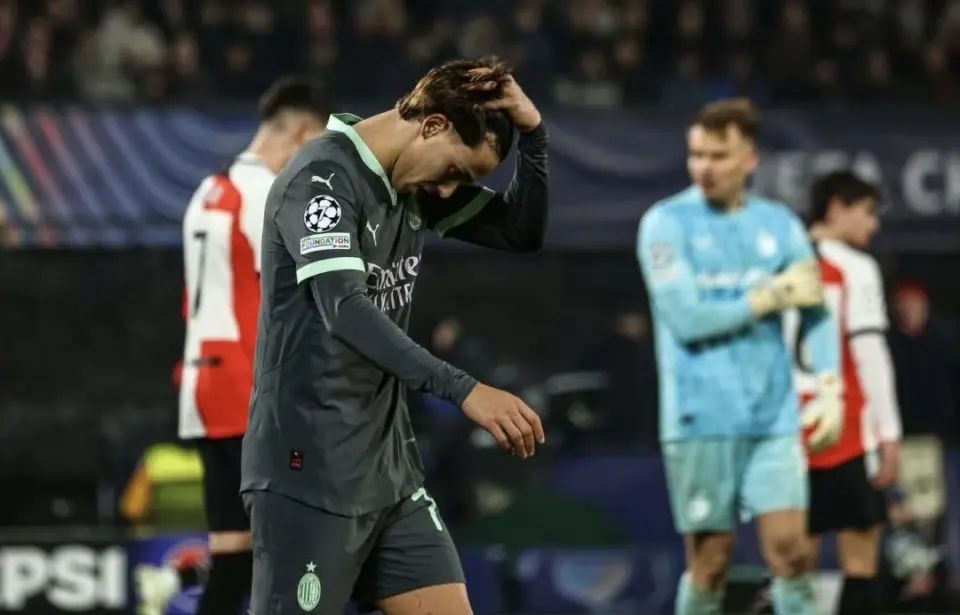 包含AC米兰卫冕梦碎意甲冠军力量逐渐衰退的词条