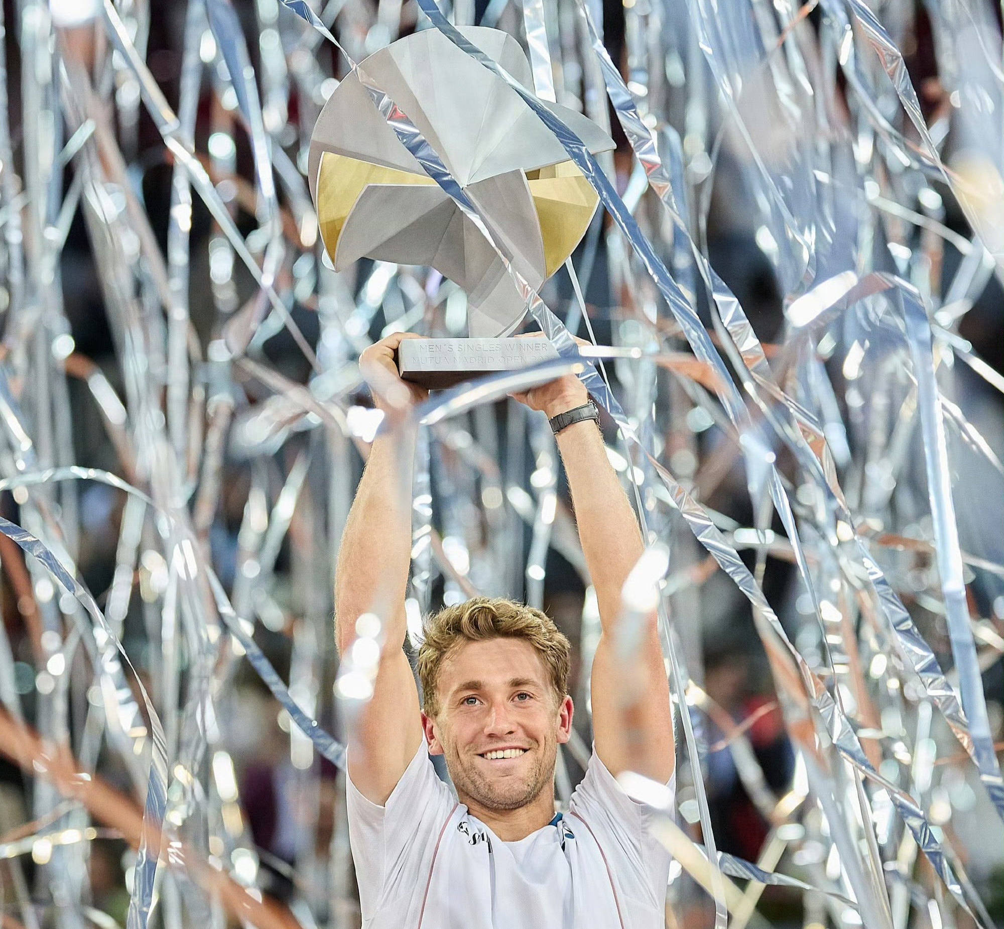 关于蒙特卡洛大师赛轻取拉沃尔杯，鲁德刷新纪录的信息