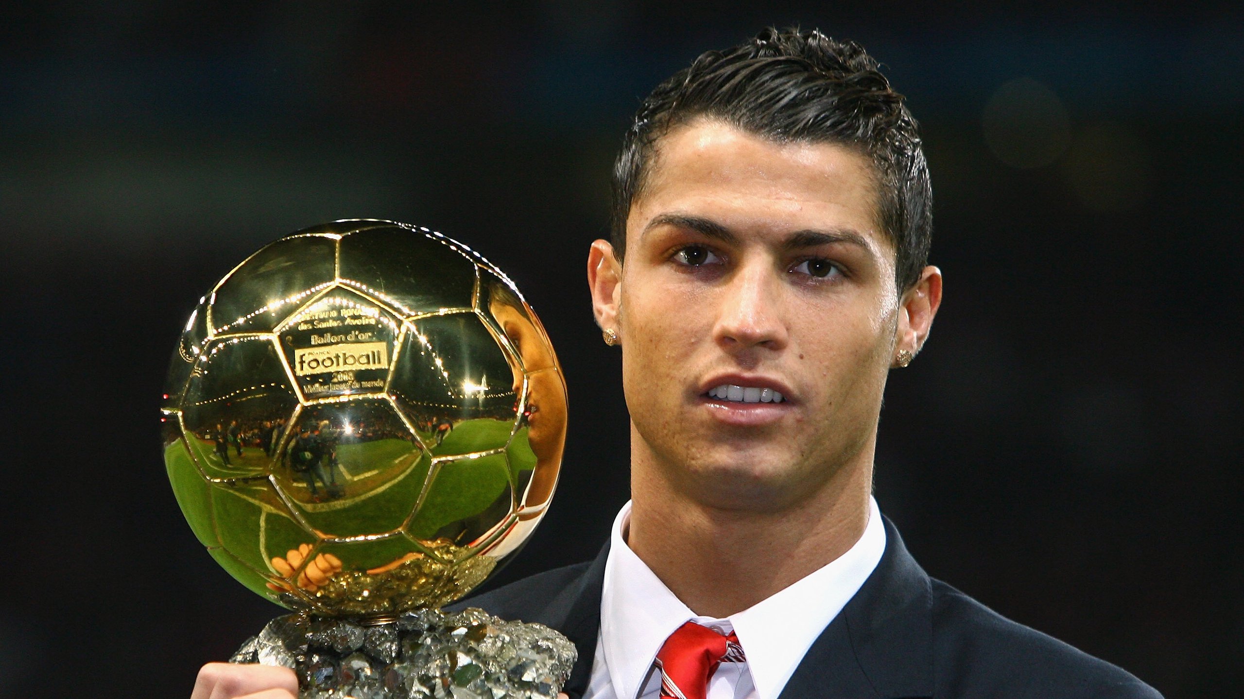 若日尼奥完成自我救赎，希腊争冠战助球队力克亚特兰大