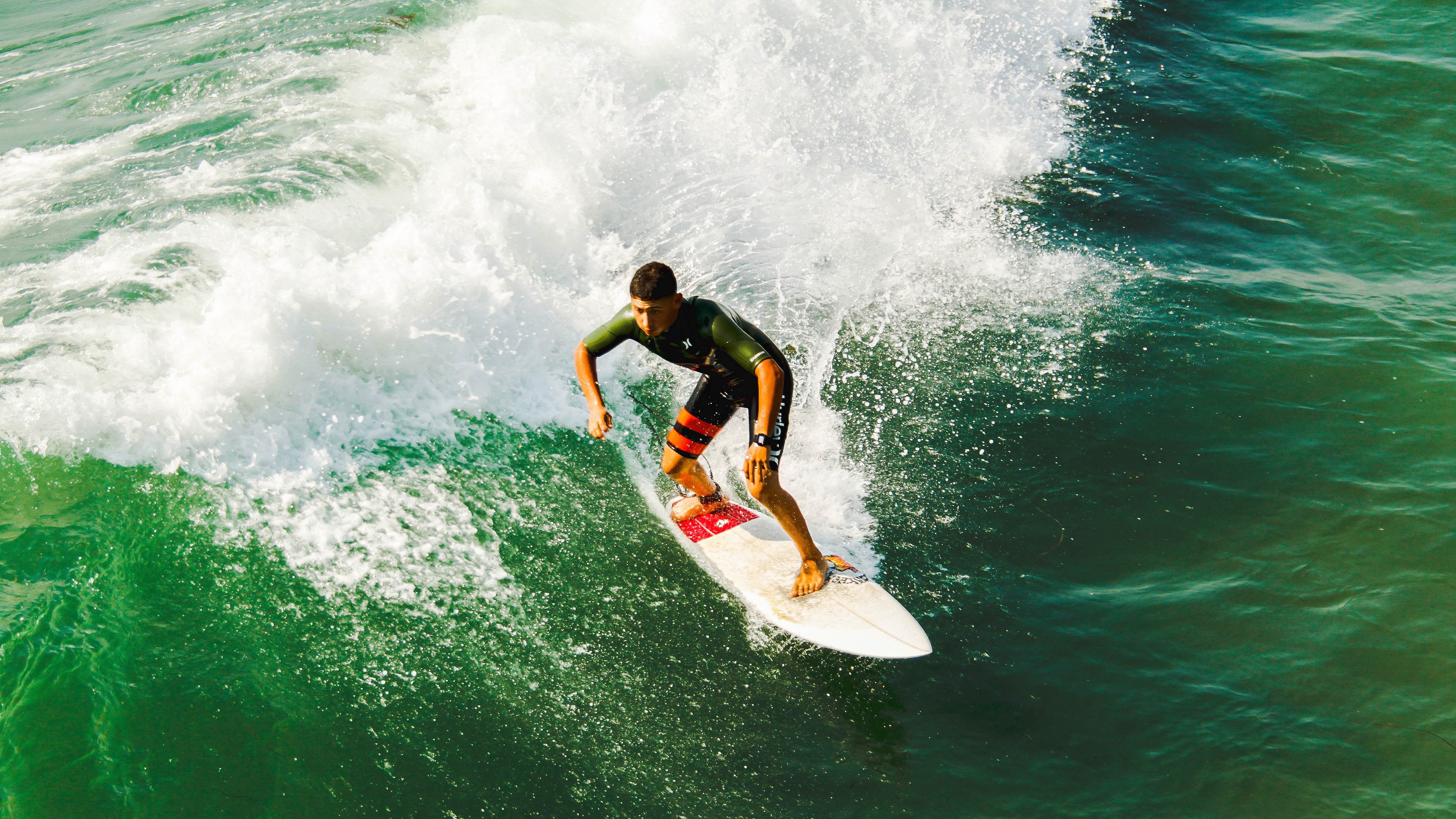 莫兰特再现大场面先生本色，掘金稳扎稳打力克篮网