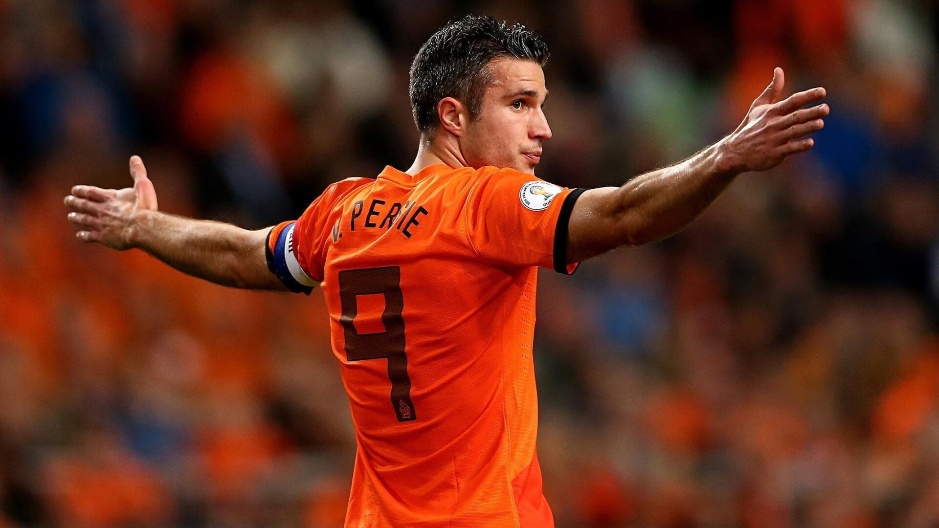 冷门与传奇，韩国足球的逆袭与奥恰洛夫的孤光