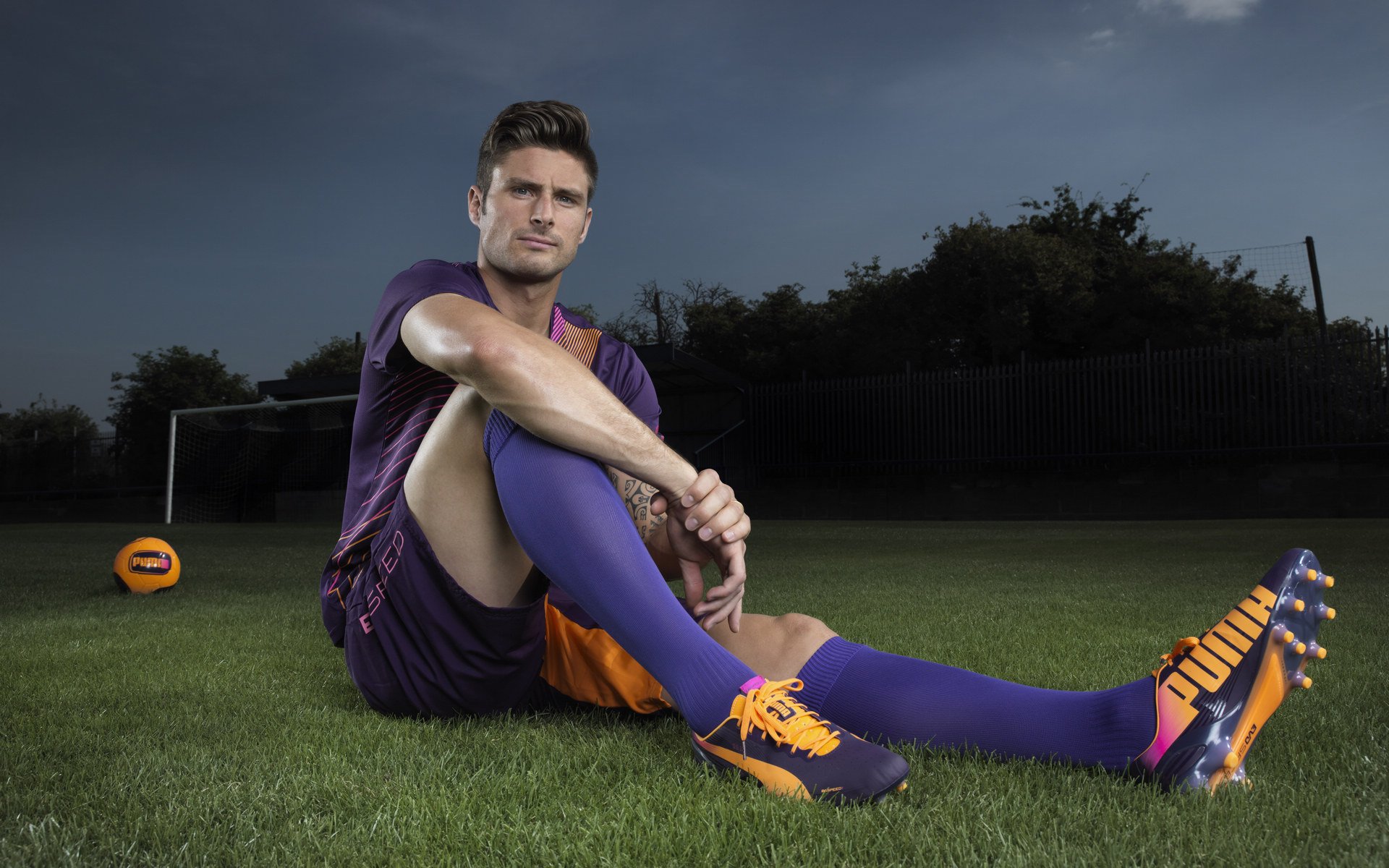 国王关键战突围魔术，伦纳德攻防一体堪称完美演绎现代篮球艺术